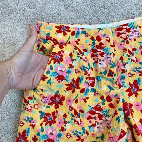 J.CREW yellow floral flower tropical cargo shorts pockets Sz 0 NWOT - Picture 4 of 11